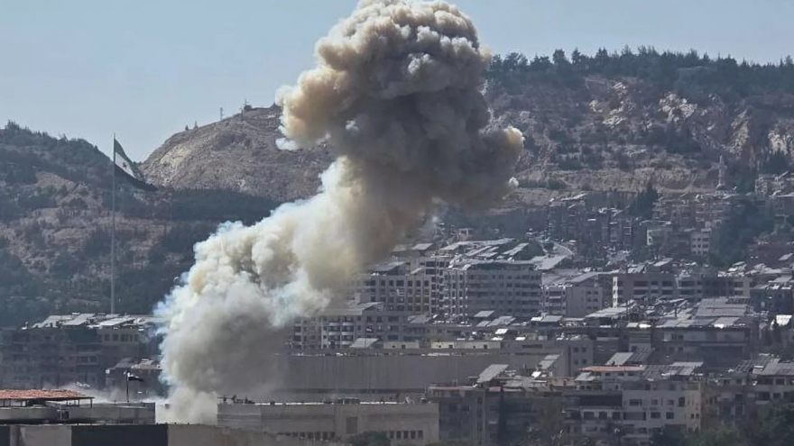 Israel giội bom trụ sở Bộ Quốc phòng Syria, tình hình diễn biến phức tạp